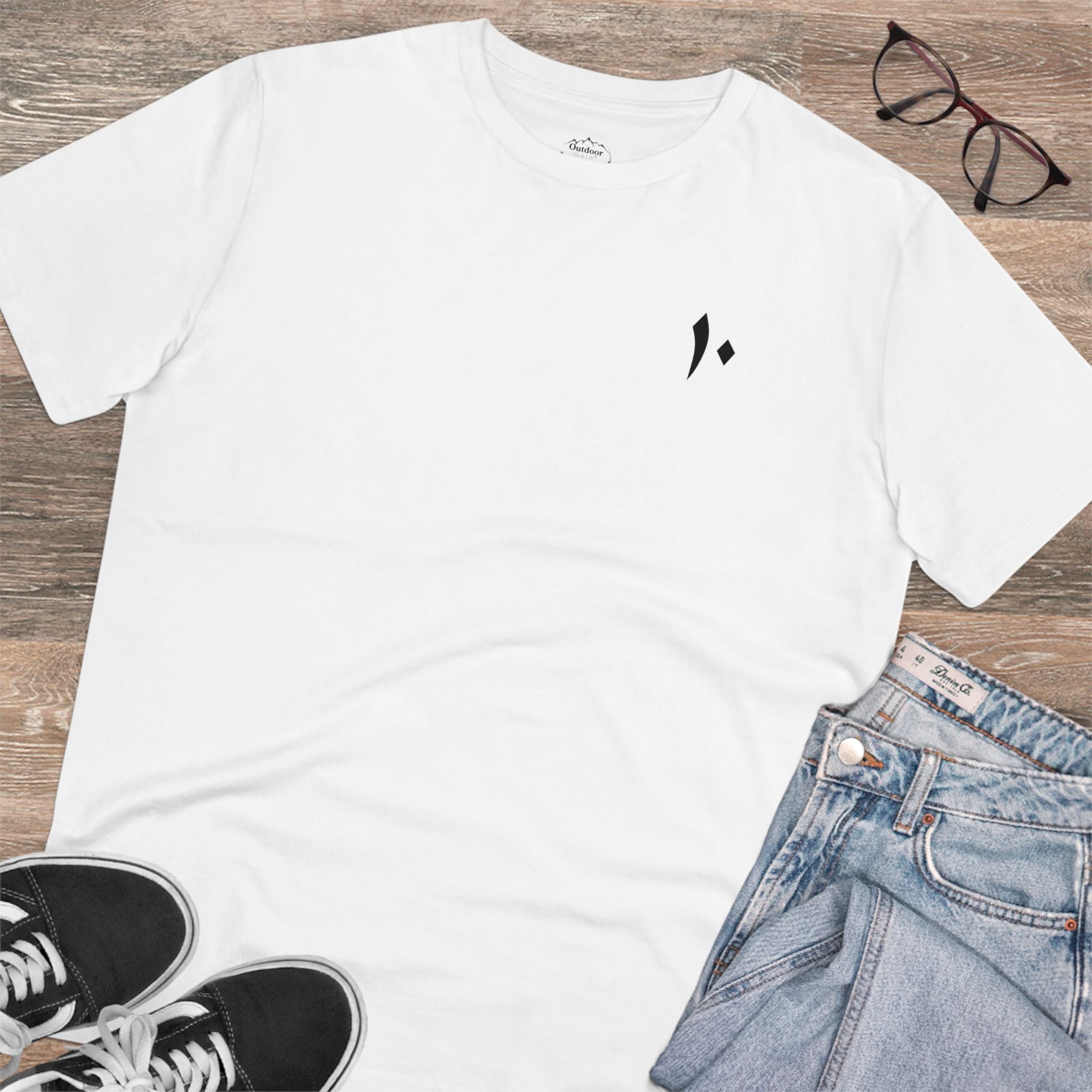 Outdoor Gala T-shirt with Product logo & neck label - Unisex Organic Creator