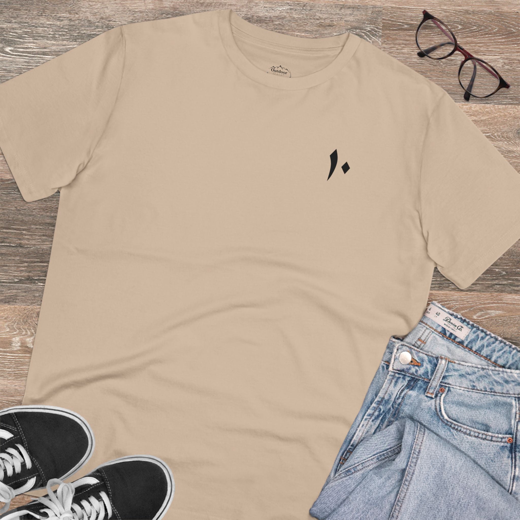 Outdoor Gala T-shirt with Product logo & neck label - Unisex Organic Creator